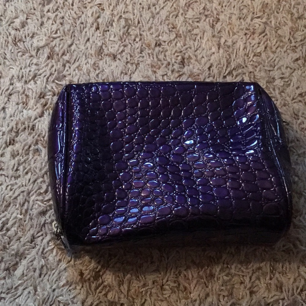 makeup bag!